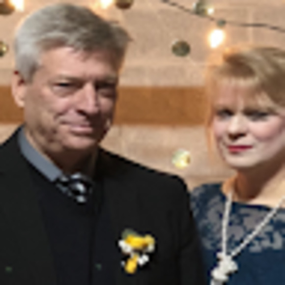 Meet your Posher, Randi - Picture 1 of 1